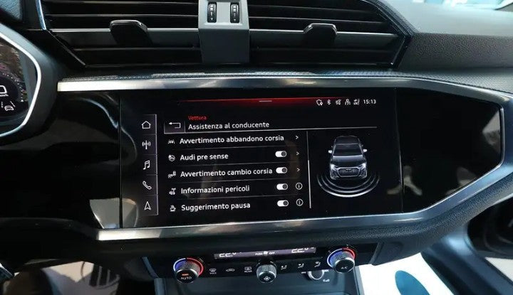 Audi Q3 Sportback 35 TDI  quattro    S-TRONIC Sequential Diesel 150cv  km 28440        s-line  interno /esterno.               Anno 27/03/2023