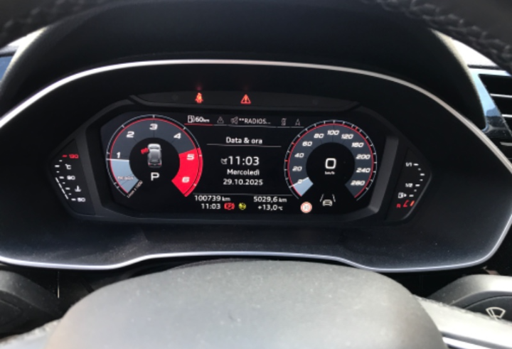Audi Q3 35 2.0 tdi Business s-tronic Sequential Diesel.       Anno 11/2022 km100705