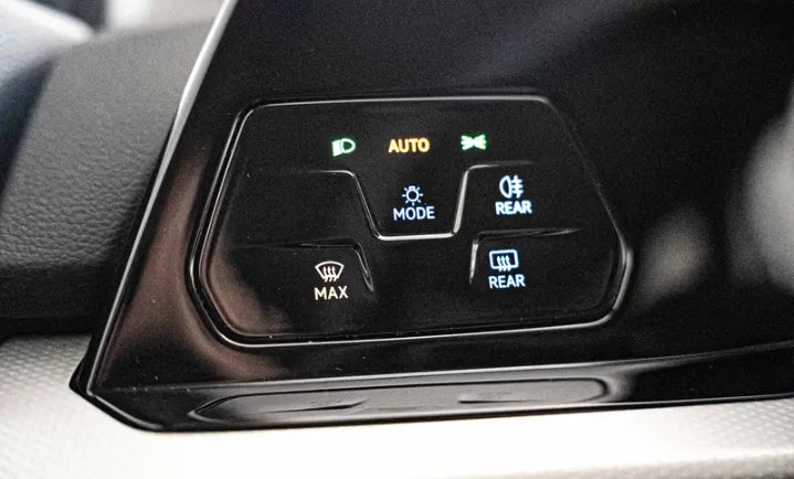 Volkswagen Golf 1.0 etsi evo Life 110cv dsg Sequential Hybrid
(110PS), Hybrid, , 98933 km, 02/03/2023 
Prezzo 13900