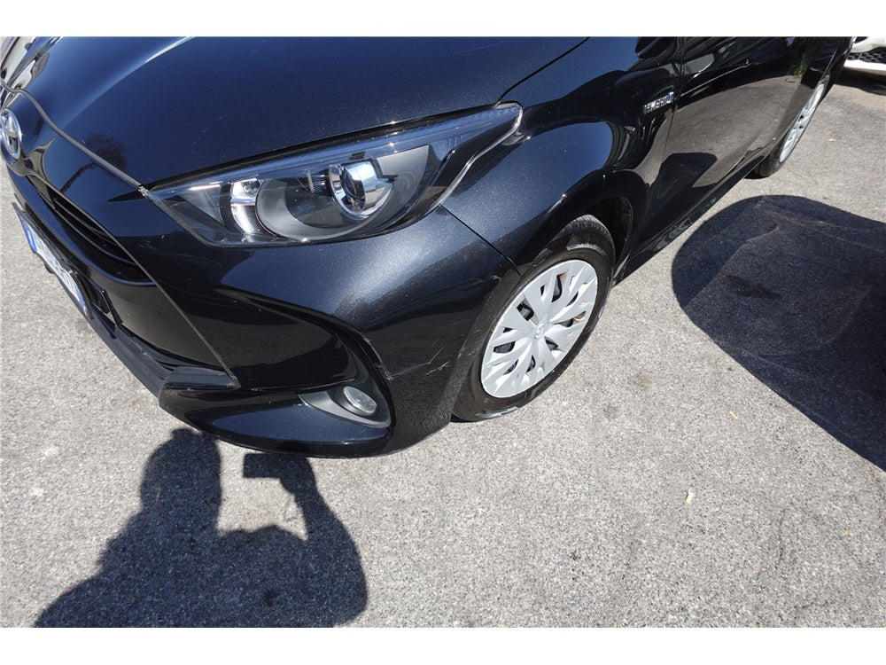 TOYOTA YARIS 1.5 HYBRID BUSINESS e-CVT