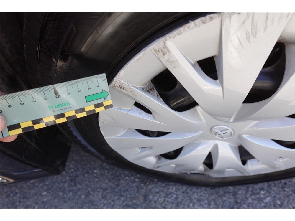 TOYOTA YARIS 1.5 HYBRID BUSINESS e-CVT