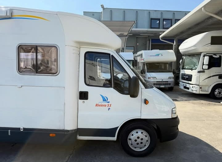 ❌. Venduto ❌Ci International riviera 55p anno 2003 km 130000.         Prezzo 14.900