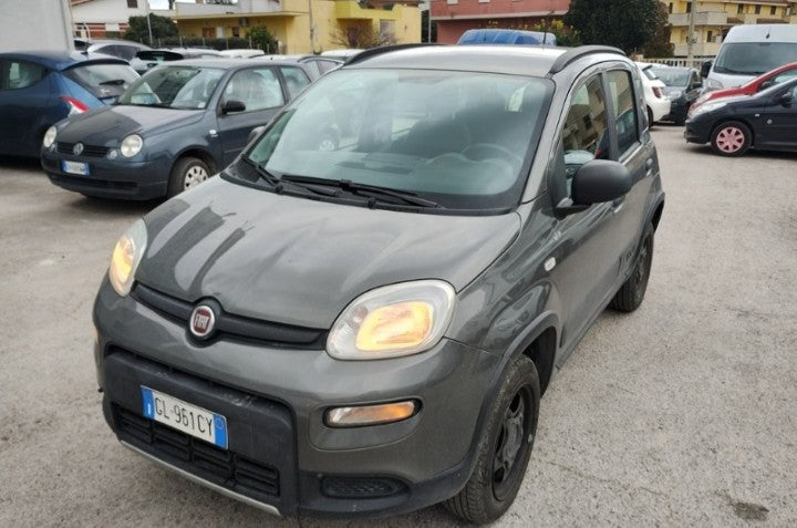 Fiat Panda 0.9 t.air t. Wild 4x4 s&s 85cv Manual Petrol
(85PS), Petrol, , 47904 km,