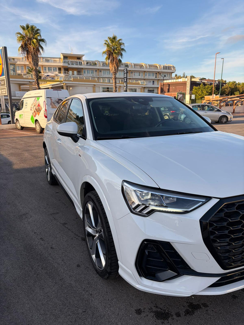 Audi Q3 Sportback 35 2.0 tdi s-line  s-tronic Sequential Diesel
(150PS), Diesel, , 95193 km, 04/01/2023 garanzia 01/2028.      Prezzo € 27.900