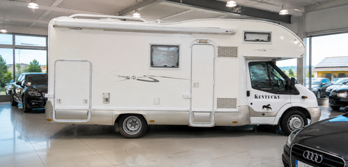 Kentucky Corral 3 anno 06/2007, km 87.600  Ford Transit 2.5 TDI (135cv),        prezzo 19.900
