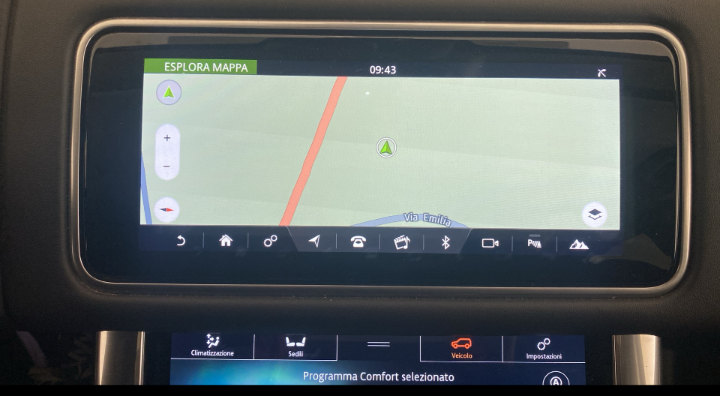 Land rover Range Rover Sport 3.0d i6 mhev HSE Dynamic 249cv a Sequential Hybrid
 126643 km,