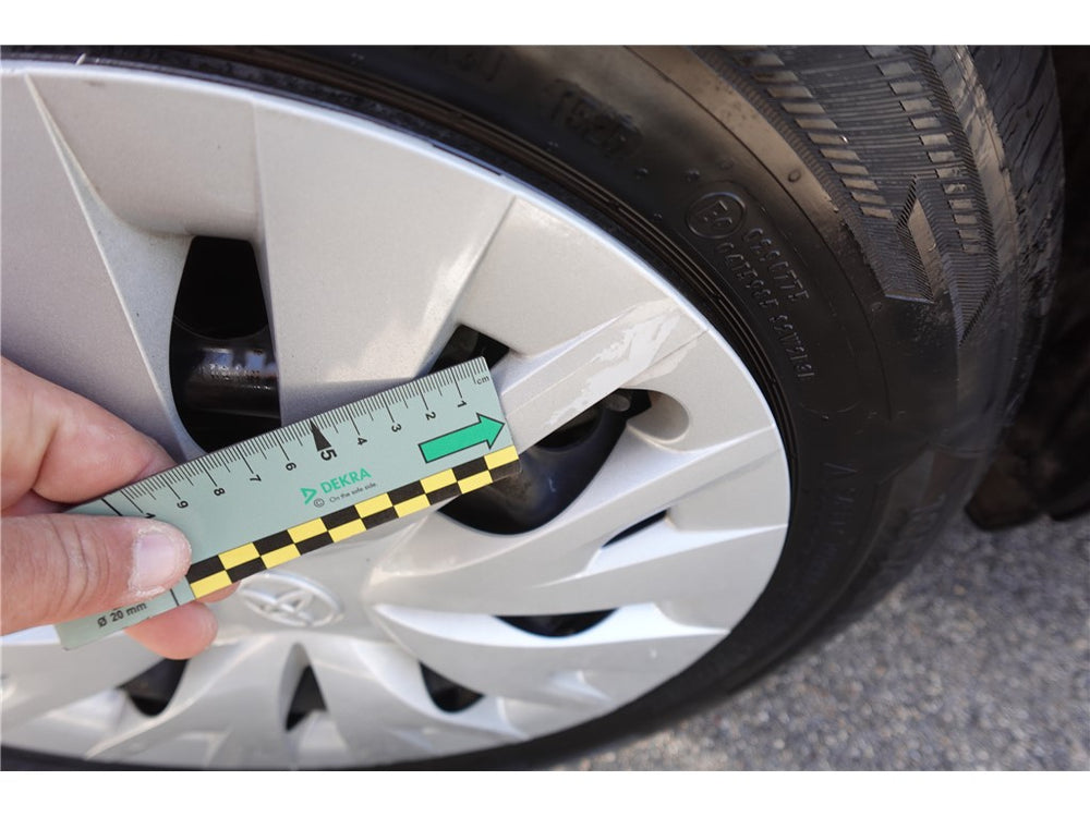 TOYOTA YARIS 1.5 HYBRID BUSINESS e-CVT